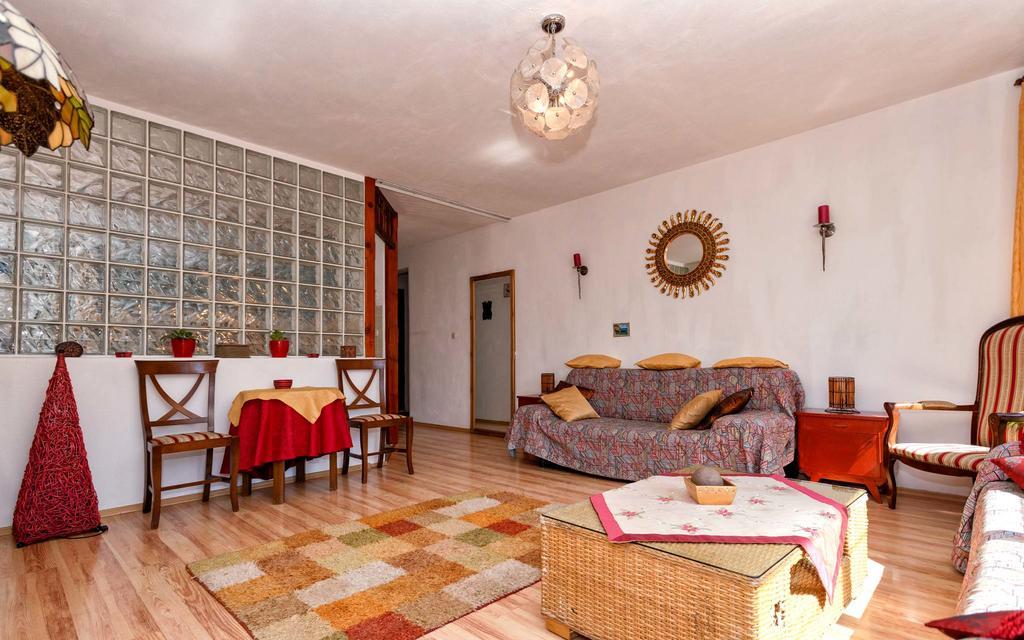 Apartments Villa Domus Marini ฮวาร์ ภายนอก รูปภาพ
